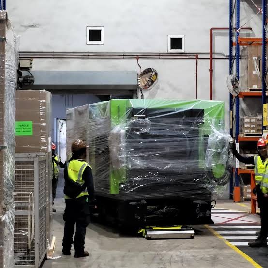 Best Heavy Machinery Movers Singapore